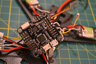Mastering FPV Drone ESCs: A Guide to the Finest 4-in-1 ESCs for Beginners