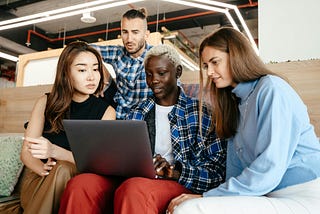 4 Topics Sure to Get Readers’ Attention