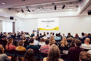 Oliver Pitsch presenting his talk UX in an Agile World at World Usability Congress 2019 in Graz, Austria