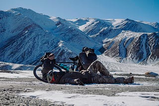 White Christmas sees hero Khmer cyclist brave -30°c