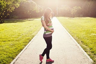 10 Ways to Style Maternity Leggings During Winter