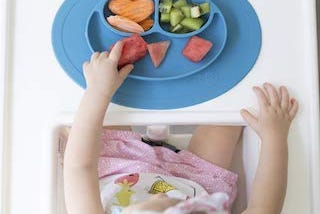 Best Plates, Utensils & Cups for Baby’s First Solid Foods