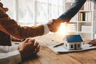 The Role of a Mortgage Broker NZ in a Complex Housing Market — Vidude Insights