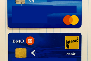 Design critique 004 — Bank cards should look different