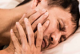Tips For Acute Pain After Tooth Extraction