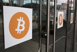 Bitcoin Price Today: Drops to $76K Amid Trade War and Strategy Setbacks