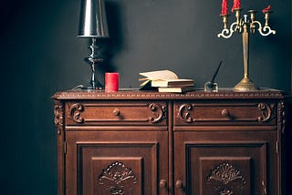 Tips for Buying Antique Furniture Online