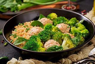 20-Minute Ketogenic Chicken Broccoli Stir-Fry (Two Servings)