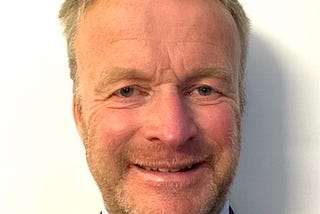 Journalist-related CV for Karl Blomqvist