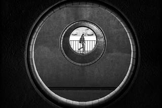 Beyond the Ordinary: Transforming a Familiar Place into an Award-Winning Street Photograph