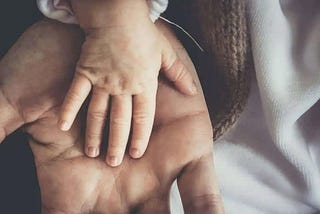 If I Am Named the Custodial Parent, Do I Have Sole Custody in Illinois?