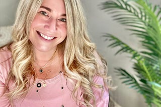 Hi! I’m Dr. Lori Fishman
