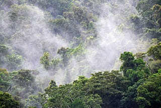 风景图片探索大自然的瑰宝：高清山水的魅力