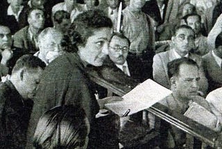 Cumhuriyetin İlk Kadın Avukatının Portresi: Süreyya Ağaoğlu