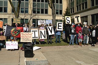 Syracuse activists push Gov. Cuomo to fund New York’s schools in FY22 Budget and beyond.