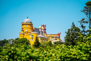 The Pena Palace。Sintra 。Fantasy castle in a fairytale-like reality.