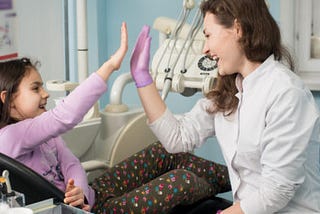 Here’s how the Best Pediatric Dentist in Carlsbad can Treat your Child’s Yellow Teeth