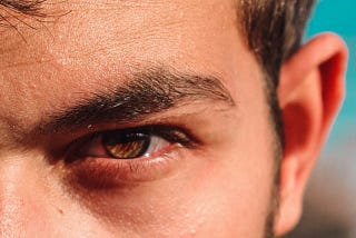 5 signs of a manipulator