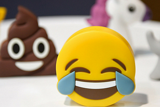 ⚡️ 6 Podcasts That Will Make You An Emoji Expert 🎙🎧 🤗 #WorldEmojiDay