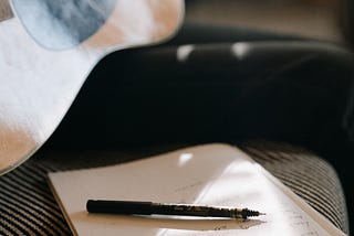Tips to Spark Ideas for Beginner Songwriters