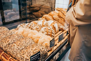 The Bakery Model in Startup Fundraising