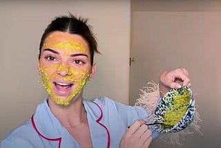 ¿Comida en la piel? Lo que debes saber antes de una mascarilla casera