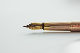 Art Lasovsky took this close-up photo of a gold fountain pen.