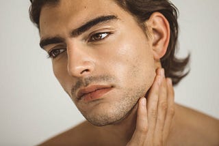 How to Stop Oily Skin: A Man’s Guide