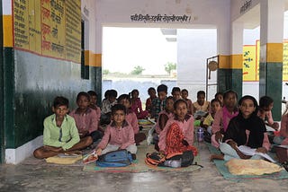 One Teacher and Multiple Jute Mats — An insight into a local government school in rural UP