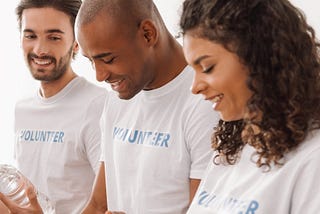 3 Easy Ways to Volunteer During April Volunteer Month and Reclaim our Mental Health