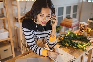 Seasonal Call Answering Service: Boost Your Holiday Business