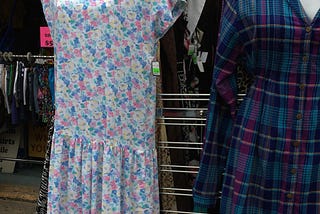 “Keeping Up Appearances”: get the look