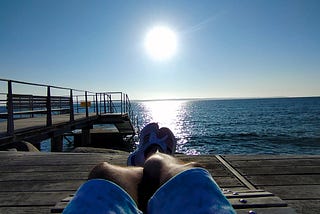 Resting in front of the see in a sunny day at Helsingborg. Photo: Alejandro Bustos