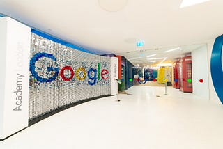 9 Ways Google Uses AI In Their Products