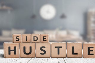 6 Figures at 26 Without a Social Media Following | Side hustles for HR people