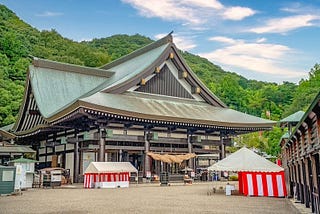 Along with Toyokawa Inari Temple in Aichi Prefecture, Saijo Inari (最上 稲荷) is one of the most important Inari sanctums in all of Japan. The principal image of worship since ancient times has been Saijoi-kyo-o Daibosatsu (A.K.A Saijo-sama) and also goes by the title of Myokyoji Temple.