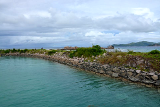 THINKING SEASHORES? GO SEYCHELLOIS!