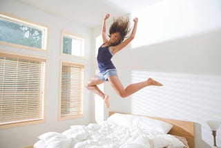 8 STUNNING Tips on how to Get out Bed Early and be Extraordinarily Productive