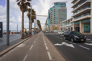 Урбанина в Тель-Авиве.