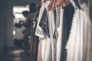 How to Dress if You Have an Hourglass Figure