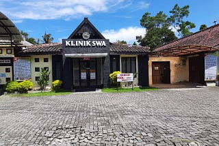 Klinik sunat terdekat dari lokasi saya