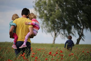 Capturing Memories: Fun Ideas for Photographers’ Father’s Day!