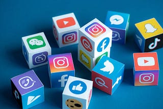Tips Bijak Dalam Menggunakan Media Sosial