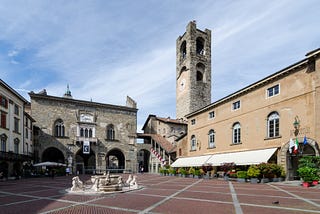 Storie di Lockdown: Piazza Vecchia