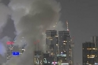 Orang Iran Sedang Memukul Tel Aviv
