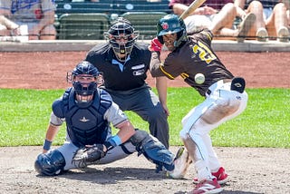 PADRES ON DECK: CF Homer Bush Jr.,