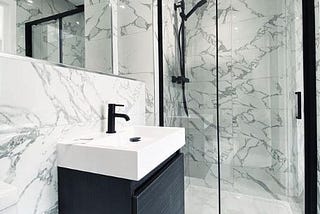 How to Decorate a Monochrome Bathroom