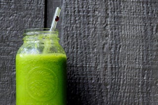 Breathe Easy With This Lung Boosting Green Smoothie