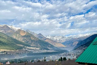 Exploring Manali: A Journey to the Heart of the Himalayas