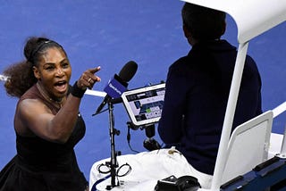¿Es Serena Williams una mamá agobiada?
